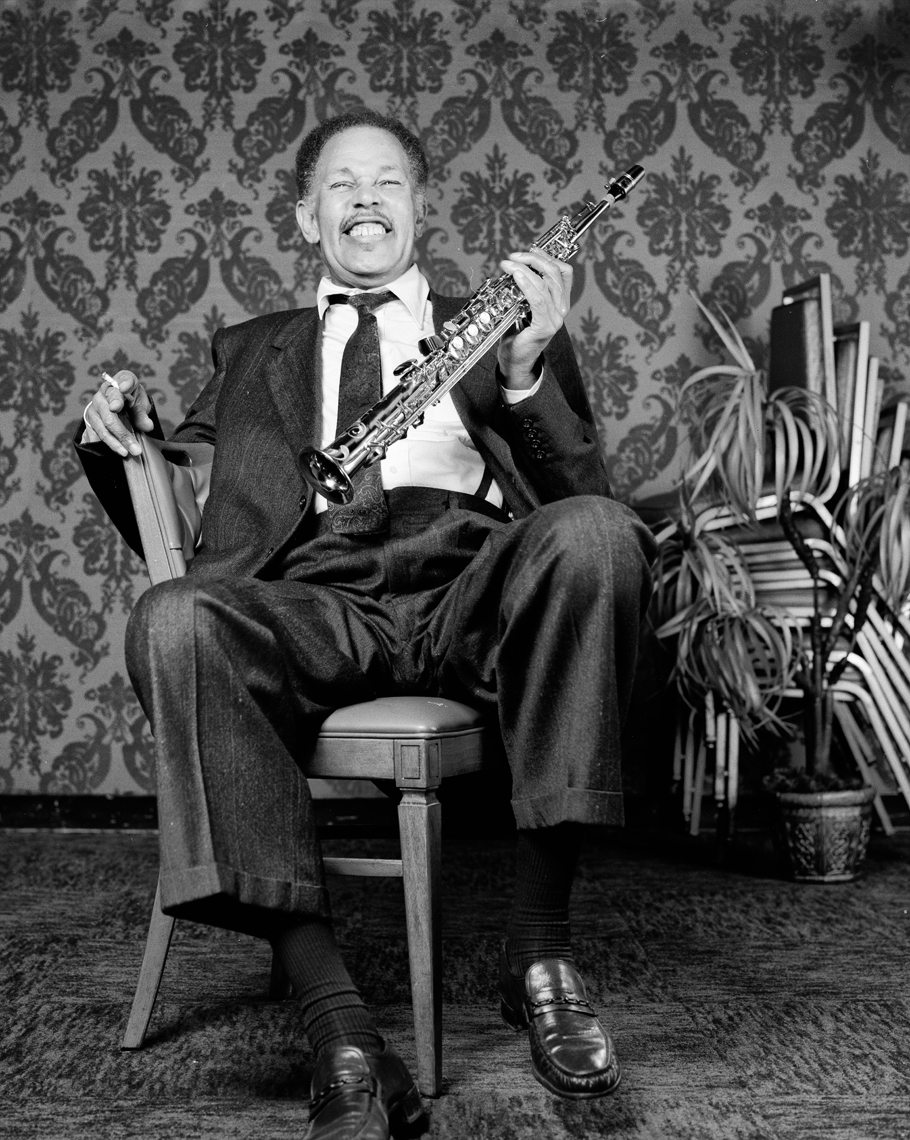 DEXTER_GORDON_001_being_retouched.jpg
